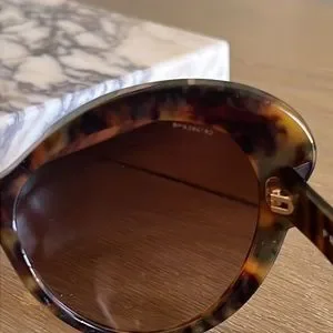 Rare Runway Prada SPR 28N tortoise Baroque cat eye butterfly glasses signature Prada | Accessories | Rare Runway Prada Spr 28n Tortoise  main image 2